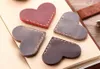 100st/Lot Love Heart Design Leather Bokmärke Vintage Paper Clip Kawaii Boksidan Holder School Stationery Supplies