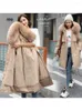 Women's Trench Coats Red Parka Coat Women -30 Degrees Thick Winter Jackets 2023 Inside Add Velvet Warmth Fur Hooded Down Cotton Clothing