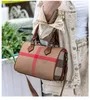 Höst/vinterkuddpåse lyxig stor kapacitet handväska bosden kvinnors väska singel axel crossbody väska
