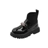 Stivali Stivali in pelle per ragazze Catene di metallo Stivali da principessa Stivaletti per bambini Calzini per bambini Stivali Tessuto elasticizzato Moda Dolce Slip-on Morbido 231215