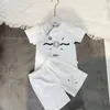 Bébé T-shirt Shorts Set Vêtements pour bébés Ensembles Enfants Vêtements nouveau-nés Petits garçons Filles Designer Bleu Rose Gris Tenues Survêtement 0-3 ans