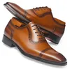 Chaussures Oxford à bout d'aile pour hommes faites à la main chaussures habillées en cuir gris Brogue pour hommes chaussures formelles d'affaires classiques pour hommes Zapatillas Hombre