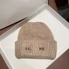 Flush Beanie Designer da donna Berretti invernali lavorati a maglia Protezione per le orecchie Cappelli da trapper Accessori moda