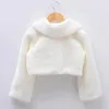 Vestes Enfants Filles Princesse Épaissir Veste En Peluche Crop Wraps Châle Fleur Filles Manches Longues Boléro Chaud Cape De Mariage Fête D'anniversaire Manteau 231215