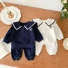 Conjuntos de roupas Coreano Outono Bebê Meninos 2 PCS Conjunto de Roupas de Algodão Manga Comprida Marinheiro Decote Moletom Calças de Cor Sólida Rastreando Roupas Meninos Conjunto 231214