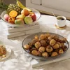 Platen Gladde braamvrije fruitschaal Elegant licht Luxe transparant bord met openingsontwerp Gegalvaniseerde voeten voor koffie in de kamer