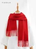 Halsdukar solid klassisk röd ren kashmir halsduk kvinnors vinter värme halsdukar för mäns år jul vuxna lyxgåvor 231214