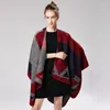 Schals Frühling Herbst Elegante Vintage Schal Für Frauen Mode Jacquard Schlitz Gradienten Cape Schal Weibliche Warme Design Casual Mantel