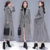 Klänningar 2022 Nya höstvinter Houndstooth Women's Wool Coats tjocka quiltade bomull Långt yttre kläder ol Ladytrendy Mujer Kvinnliga blandningsrockar