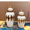 Storage Bottles Gold-plated Ceramic General Tank Jar With Lid Ginger Jars White Porcelain Jewelry Box Desk Decoration Flower Arrangement