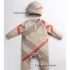 2023 Designer Baby Body scozzese Set di vestiti (con cappello) 0-1 anni 100% cotone Body neonato Body a due pezzi Pantaloni tuta