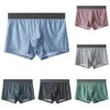 Mutande da uomo sexy boxer in seta di ghiaccio slip senza cuciture a righe custodia liscia biancheria intima pantaloncini da bagno casual tronchi elastici traspiranti