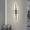 Lampada da parete a LED per camera da letto Applique da parete Tubo in rame Paralume in acrilico Illuminazione per interni per lampada da corridoio del soggiorno