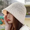 Wide Brim Hats Bucket Hats New Fashion Luxury Bucket Hat Designer Wide Brim Women Bucket Hat Summer Str Woven Sun Visor Hats Hollow Hat Striped BeachHatL231216