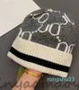 Gorro de designer de luxo boné de inverno chapéu de malha homens e mulheres toalha quente chapéu de lã de malha