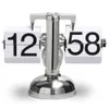 Skrivbordklockor Mordern Style Flip Clock Turning Page Time för Home Desktop Decoration With Full Of Sense Technology 231216