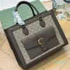 Designer Dames Tote Bags Handtassen 2 Kleuren Ontwerpers Schoudertas Mode Portemonnees Vrouwelijke Casual Tote Boodschappentas met hoge capaciteit