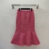 2024 Spring Pink Feather Dwuczęściowe zestawy sukienki Square Square Square Square Squeed One-Besteed Płaszcz + Mintain Scirt Set Dwuczęściowe garnitury B3D151413