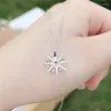 Kedjor koreanska damer ins snöflinga sterling silver s925 halsband ljus lyx solblommakedja för flickvän julklapp