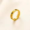 Marka projektanta Złota Pierścień Pierścień Miłość Pierścień Wedding Pierdzież Klasyczny styl para luksusowa pierścionka Wysokiej jakości biżuteria z pudełkiem