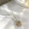 Anhänger Halsketten Glücksgras Mode vierblättriges Kleeblatt Damen Halskette Exquisiter offener personalisierter kreativer Schmuck