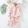 Handdoeken Gewaden Kinderen Meisje Trainingspak Kleding Kind Nachtkleding Flanel Dikker Baby Jongen Badjas Handdoek Gewaden Tiener Kinderkleding Nachtjapon Set A731 231215