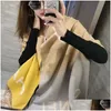 Foulards Designer Poncho d'hiver Châle Cachemire C Écharpe pour femmes Mode Pashmina Wraps Épais Chaud Couverture Femelle Cadeau Drop Livraison AC Dhssy