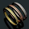 Europa América estilo de moda señora mujer titanio acero grabado letra B fila única brazalete de diamante pulsera 3 Color308I