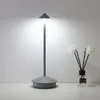 Novità Articoli ricaricabili Tocco creativo Luce LED per bar Caffè Camera da letto Ristorante Luce notturna Lampada da scrivania a fungo Lampade da tavolo decorative 231216