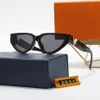 Óculos de sol de Summer Beach Man Mulher Moda Goggle UV400 5 Cores Design de Letra Full Frame Letra de alta qualidade334U