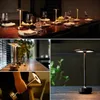 Nyhetsartiklar Metal LED Touch Table Lamp Portable Cordless Bedside Light Claeted laddningsbar nordisk LED -lampa soffbordsdekoration 231216