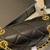 mini zaino di marca di lusso borse con tracolla a catena in oro di design 23k borsa da donna tofu accessori hardware in pelle borsa vintage catena di metallo borsa postino borsa del progettista