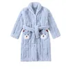 Havlu Cüppeler Kış Boys Batrobe Pazen Çocuklar İçin Sıcak Homewear Kızlar Karikatür Bear Bornrobe Bebek Uzunluk Sıcak Sevimli Nightwear 8 12t 231215