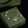 سوار سوار المصمم Bee Pearl Bracelet الفاخرة هدية مجوهرات عالية الجودة