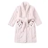 Havlu Cüppeler Kış Boys Batrobe Pazen Çocuklar İçin Sıcak Homewear Kızlar Karikatür Bear Bornrobe Bebek Uzunluk Sıcak Sevimli Nightwear 8 12t 231215