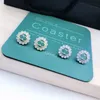 Luxury Gift Crystal Stud örhängen Klassisk stil Kvinnor Charmörhängen Hög Sense Box Packaging Designer smycken Par Family Love Gift Diamond Earrings