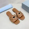 Designer-Pantoletten aus besticktem Stoff, Schwarz-Beige-Stickerei-Pantoletten, Damenhaus-Freizeitsandalen, Sommer-Leder, flache Slide-Gummisohle