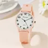 Kvinnors klockor Fashion Lady Hot Sales Watches Leisure Grey Digital Simple Women Quartz Watch Sports Silicone Strap Ladies Clock Wristwatchesl231216