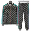 2023Mens Tracksuits Sweatshirts Suits Men Tracksuit Track Sweat Suit Coats Designers Womens Jackets Pants Sportswear