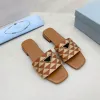 Frau bestickt Stoff Slides Hausschuhe schwarz Beige mehrfarbig Stickerei Pantoletten Frauen Home Flip Flops Casual Sandalen Sommer Leder flache Slide Gummisohle