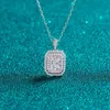 Gioielleria raffinata di lusso 1CT Taglio smeraldo Taglio radiante Moissanite Ciondolo con diamanti Placcato oro Collana con ciondolo in argento sterling 925 Regalo