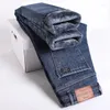 Mäns jeans celana bulu domba hangat untuk pria denim Katun elastis hitam biru klasik byxor män kläder