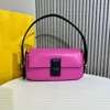 Bolsa de ombro de couro baguete elegante com fivela de metal e bolsa flip de designer em cores contrastantes, bolsa de moda clássica feminina