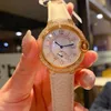 Cronometro al quarzo in vera pelle di marca classica per donna Orologio con conchiglia in madreperla Orologio da polso con numeri in acciaio inossidabile 36mm251K