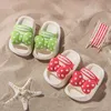 Pantofole pantofole con grandi pois con filo a pois a punta a punta di ragazze non slip scarpe casual casual bidone eva kids fashion beach shoes 231216