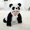 Rompers Winter Baby Panda Plestuits بشكل عام الأكمام الطويلة أفخم رومبير مقنعين أطفال بوي بويت فتاة تسلق ملابس البجامات 231215