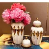 Storage Bottles Gold-plated Ceramic General Tank Jar With Lid Ginger Jars White Porcelain Jewelry Box Desk Decoration Flower Arrangement