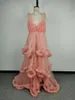 Moderskapsklänningar sexiga v hals kvinnors prom eleganta gravida ruffles bollklänning kväll festklänning premama p o shoot robes rosa 231216