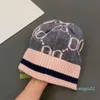 2023 Designer Beanie Luxury Cap Winter Hat Knit Bonnet Män och kvinnor Varma handduk stickad ullhatt för skidkapslar Golf Cashmere Patchwork