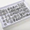 50pcs wiele Pierścienie zwierząt vintage punk gotycka mieszanka smok Wolf Tiger Dog Lion Owl Mix Style metal biżuteria dla mężczyzn Women289s